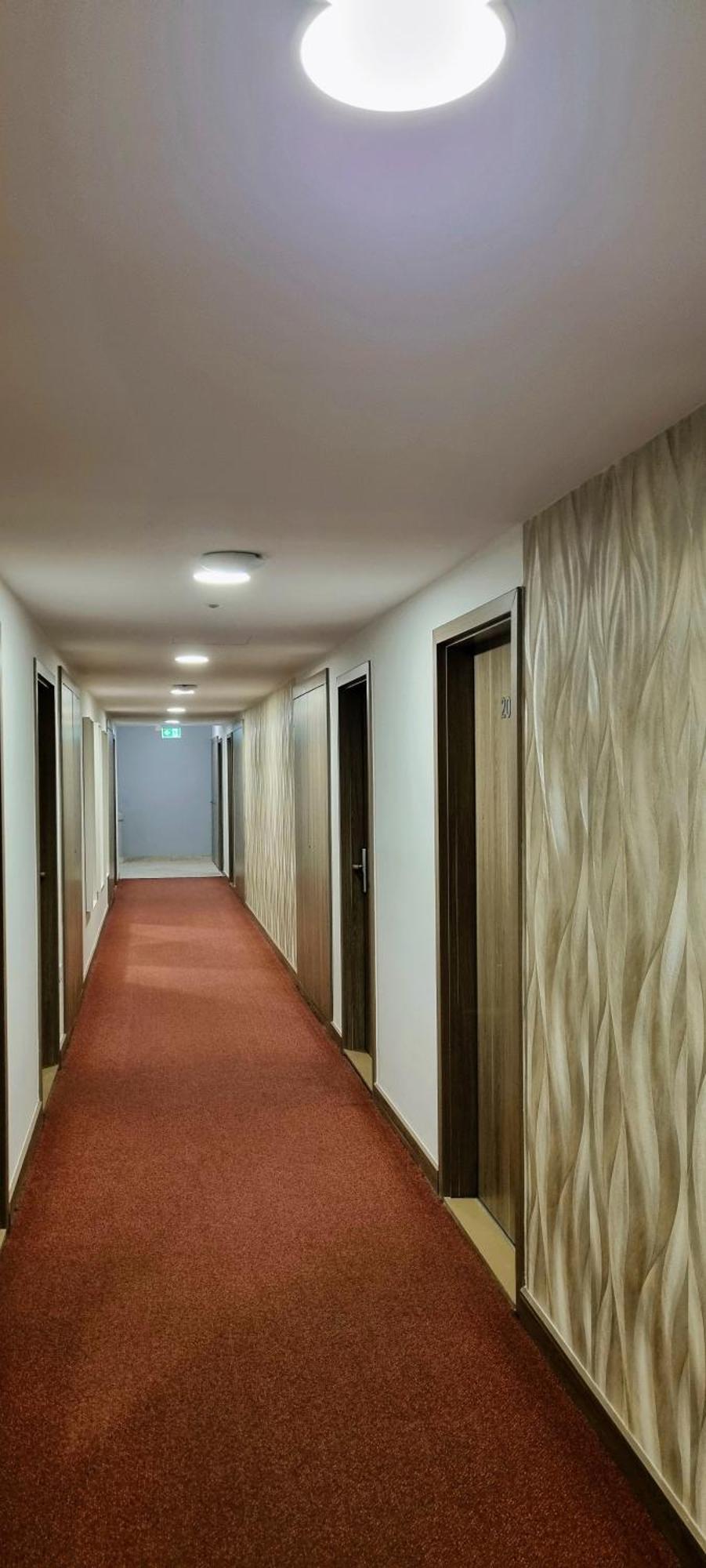 Hotel Harom Gunar